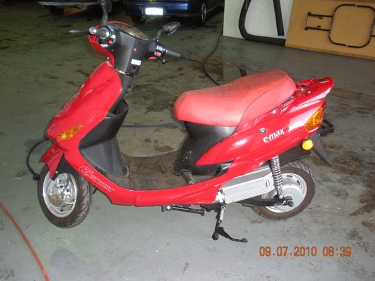 Emax Scooter